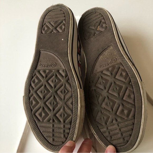 Kids strawberry converse size 2 - Picture 3 of 6